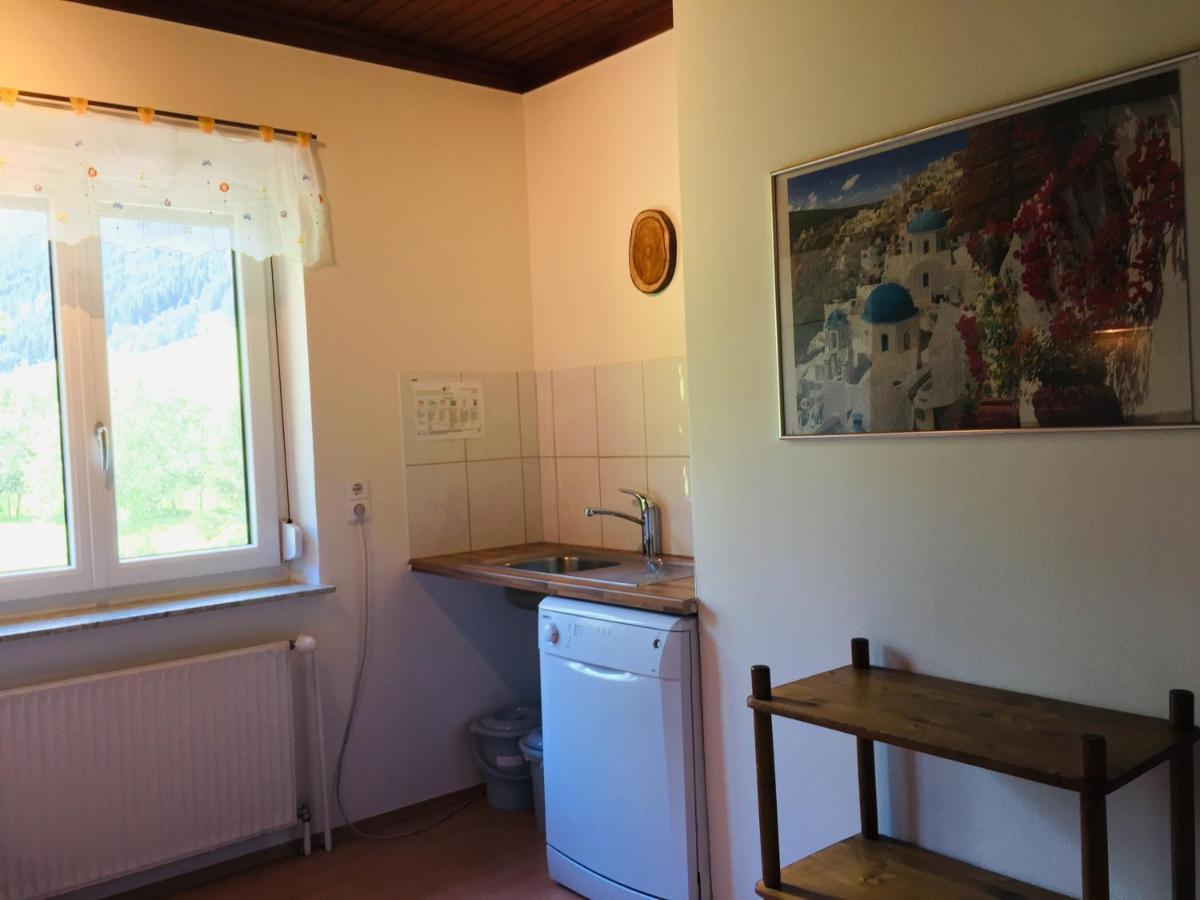 Ferienwohnungen Bianca Hasler - Stallbauer Pusterwald Exterior photo